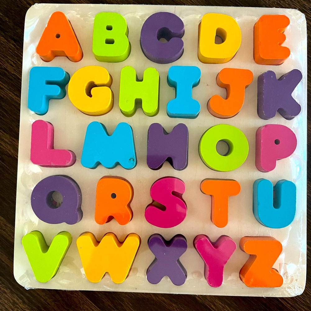 NEW Battat Wooden Alphabet Puzzle Sealed A-Z Learning Toy Montessori